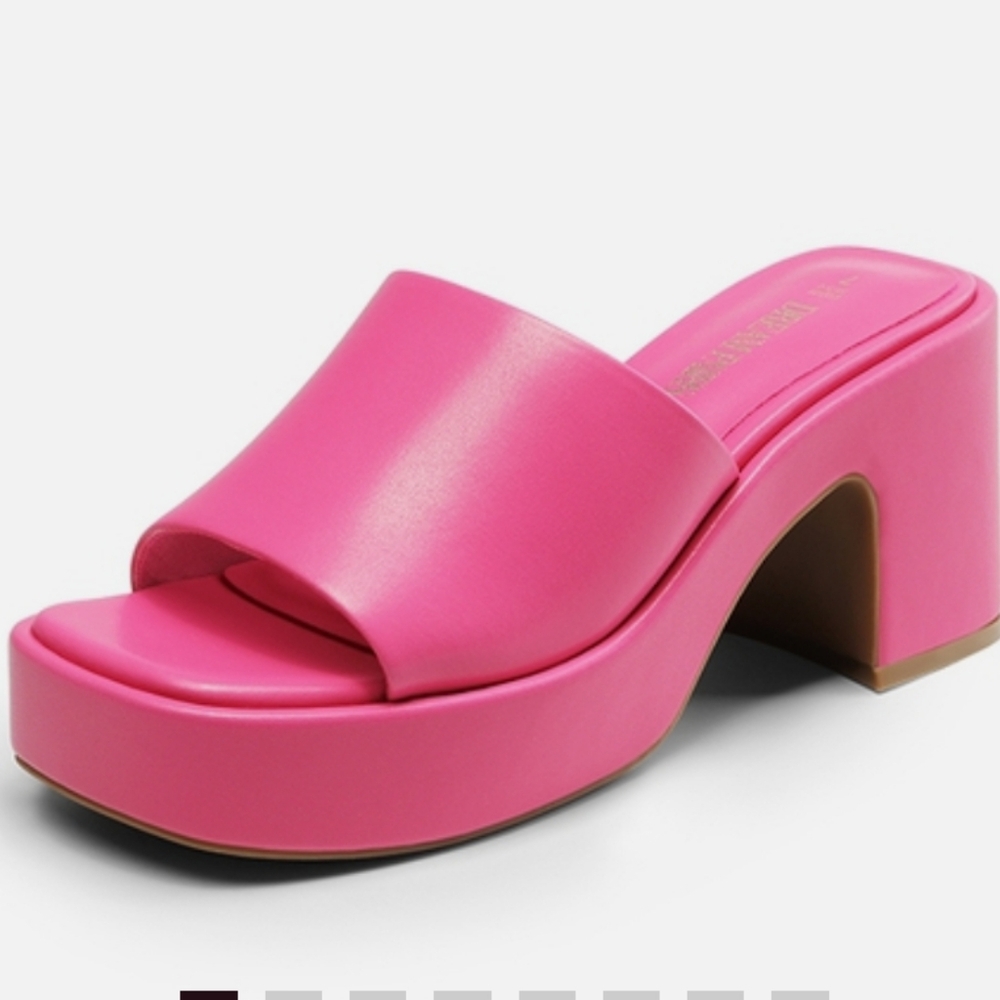 DREAM PAIRS Slip On Chunky Platform Slide Sandals Women's size 7
